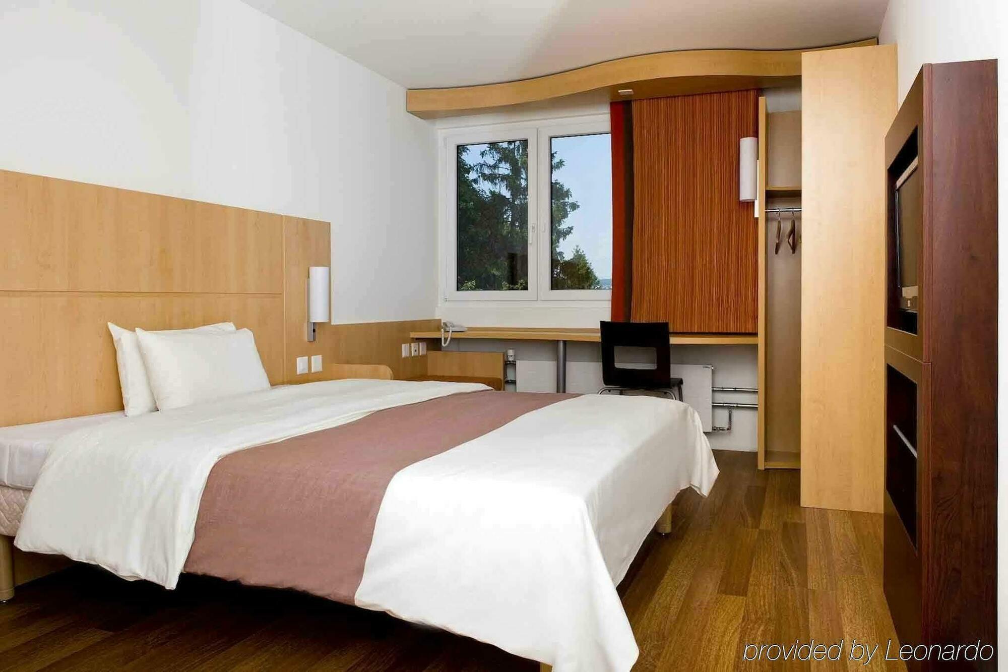 Ibis Zurich Adliswil Hotel 2*